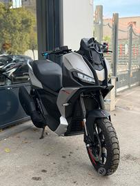 Aprilia Altro SR GT 400