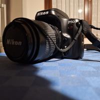 Nikon F50 con obbiettivi