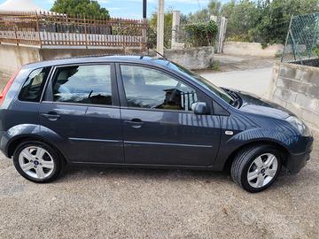 Ford Fiesta 1.2 -75 cv benzina