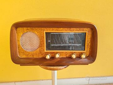 radio d'epoca a valvole