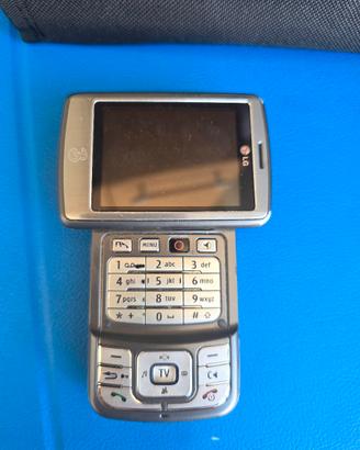 telefono LG kb770