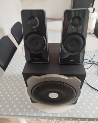 subwoofer con casse trust 