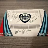 Cofanetto in scala 1/8 autografato