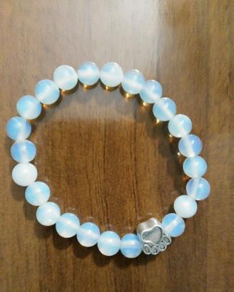 Bracciale in perle con zampa