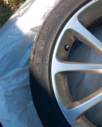 cerchi in lega più 4 gomme neve plus