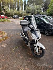 Yamaha  X-max 250 