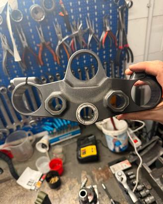 Avantreno tenere 700