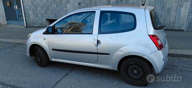 Renault Twingo 2009 1.2 Benzina — Economica e Funz
