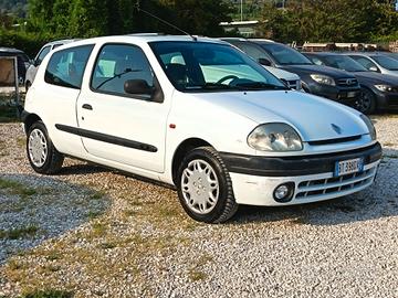 Renault Clio 2001 -1.2 cat 3 porte UNICOPROPIETARI