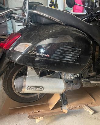 Vespa gts 300 (PER RICAMBI)