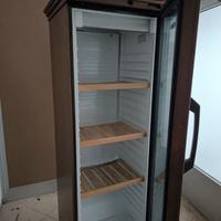 frigo vetrina illuminata