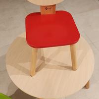 tavolino e 2 sedie in legno per bambini
