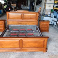 Letto matrimoniale in legno