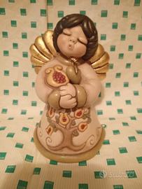 Angelo della mamma con melograno thun