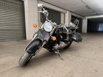 Moto yamaha dragstar 650 classic