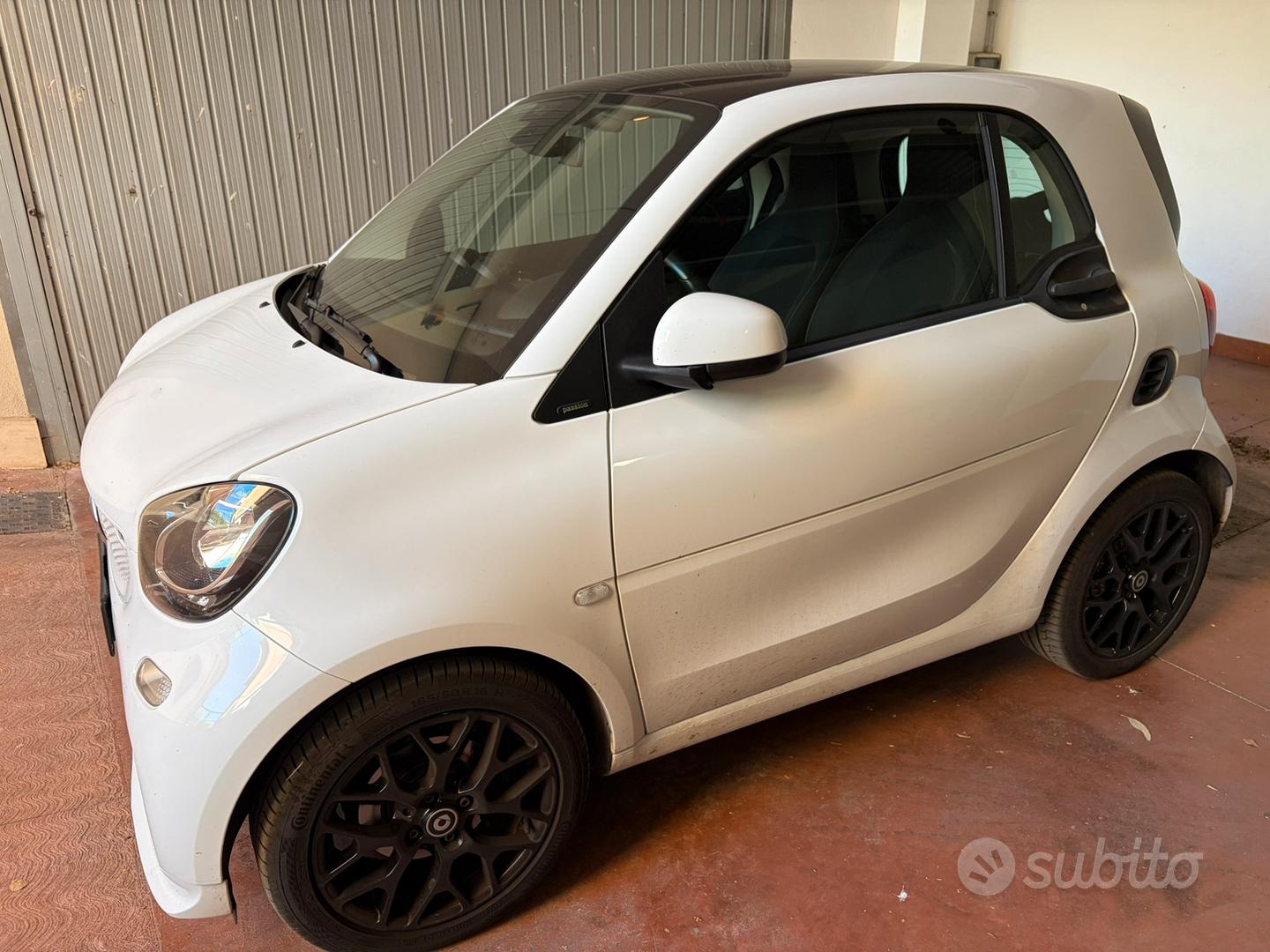 Smart Fortwo 2019 photo 4