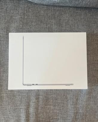 Macbook Air 13” NUOVO SIGILLATO