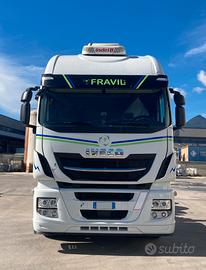 IVECO 510 scarrabile AS260SY/PS (ADR) + RIMORCHIO