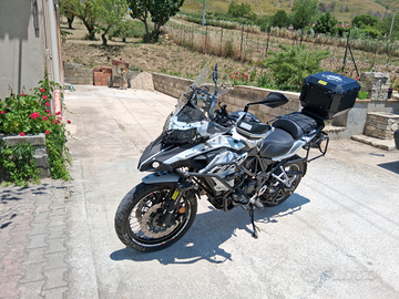 Benelli trk 502 x
