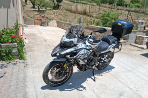 Benelli trk 502 x