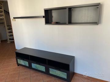 Mobile per soggiorno con cassetti