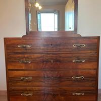 Comò vintage con specchiera