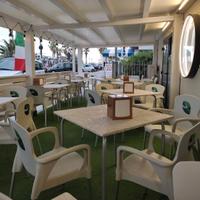 Vendiamo pizzeria a lido di fermo