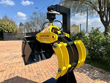 PINZA PER TRONCHI PER ESCAVATORE DA 2 A 10 TON