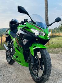 Kawasaki ninja 400