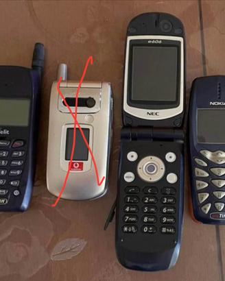 CELLULARI VINTAGE(3)