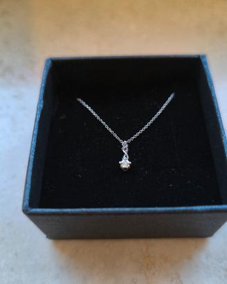 Collana punto luce in oro bianco 18kt con diamante