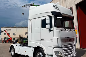 Trattore stradale DAF 530 XF