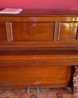 Pianoforte Verticale Vintage/Antico in Legno