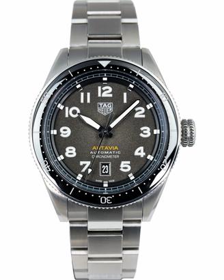 TAG Heuer Autavia Calibre 5 COSC Special Packaging