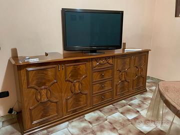 Sala da pranzo completa senza sedie legno antico