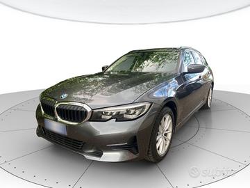 BMW 318d Touring mhev 48V Business Advantage auto