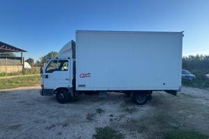 Cabstar 3.0 Diesel patente b leggi