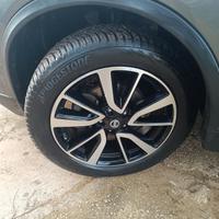 Cerchi in lega 19 Nissan gomme 225 55 19