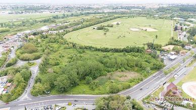 Terreno di 212000 m² a Roma