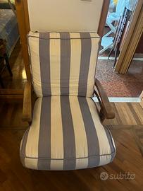 Divano e poltrone legno