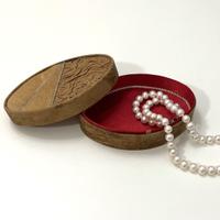 Scatola per gioielli rivestita in pelle