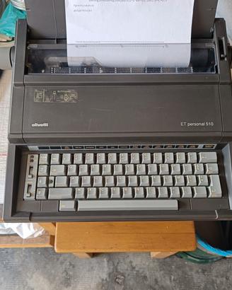 Macchina da scrivere Olivetti ET personal 520 