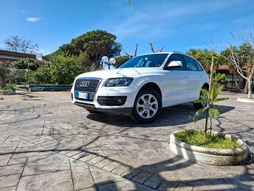 Audi Q5 anno 2011 2.0 143 cv diesel. 