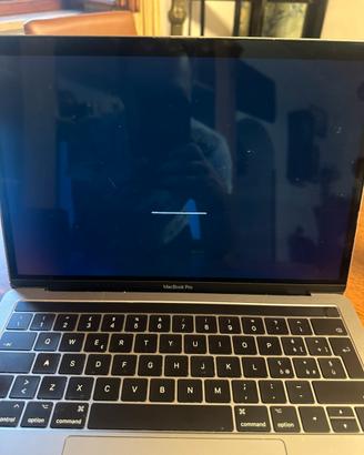 MacBook Pro Retina Touchbar 13" 2017 DIFETTO Leggi