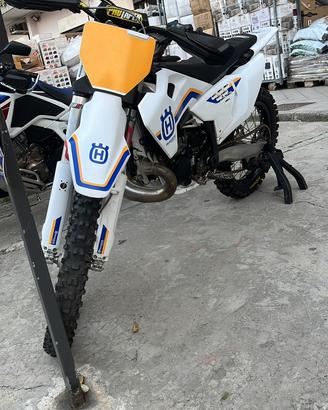 Husqvarna 250 TC heritage 2023 FINANZIABILE