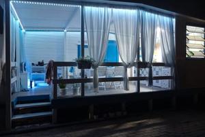 casa mobile in camping vista mare