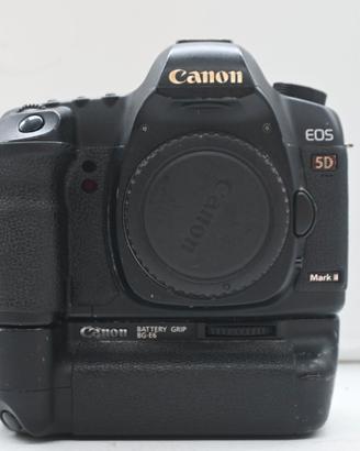 Canon 5D Mark II con Battery Grip BG-E6