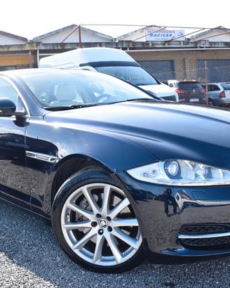 Jaguar XJ 3.0D V6 LWB Portfolio AUTOM. IVA DETR.
