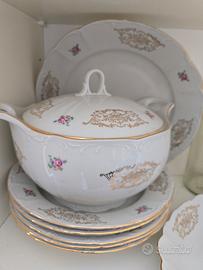 Servizio piatti in porcellana vintage anno 1960