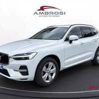 VOLVO XC60 B4 Geartronic Momentum Auto